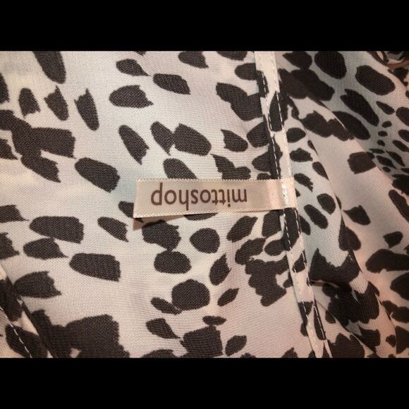 Cute Oversized Top EUC - Picture 4 of 6